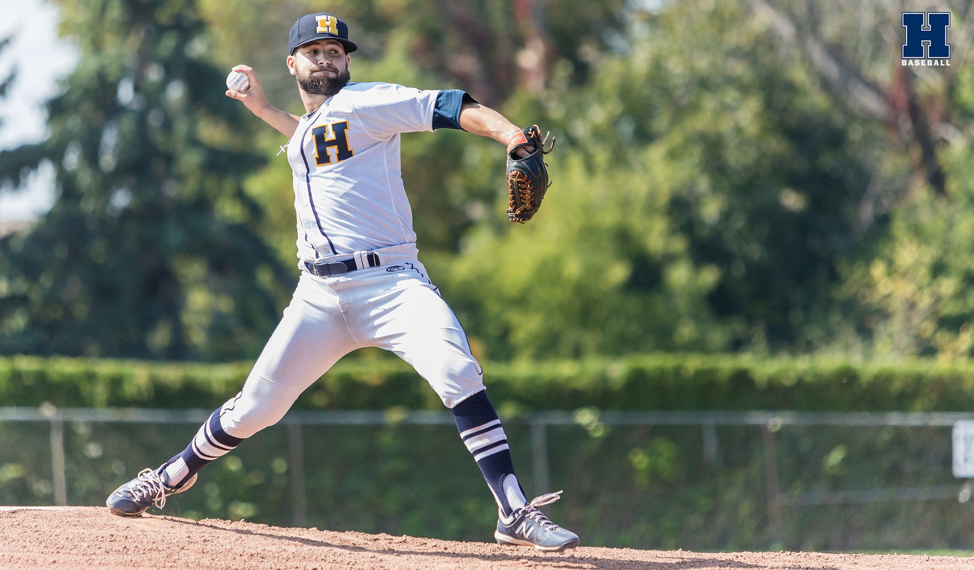 Baseball Holds On to Beat St. Clair, 3-2