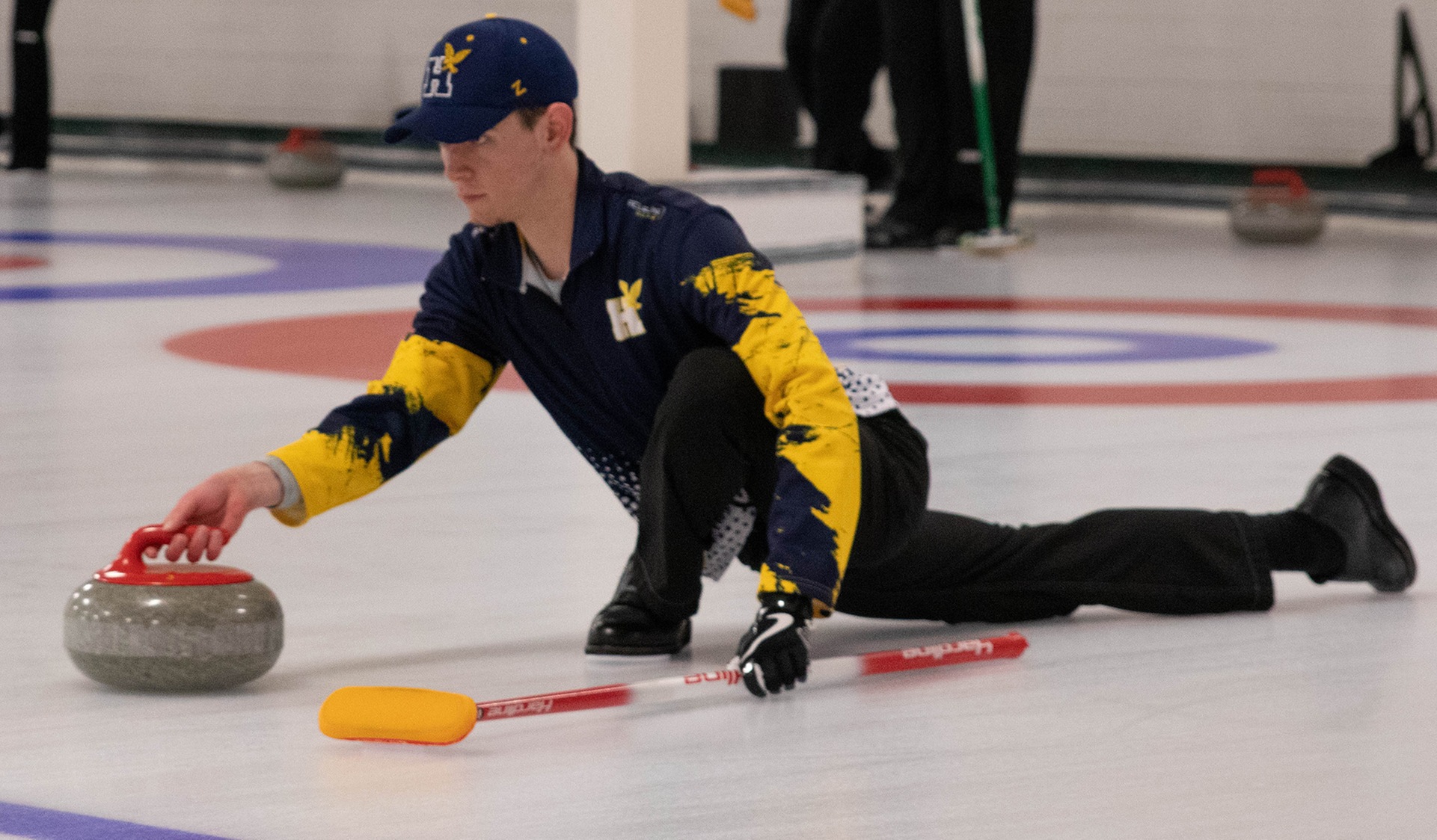 UNDERMANNED HAWKS MEN&rsquo;S CURLERS DROP SEMI-FINAL TO FANSHAWE