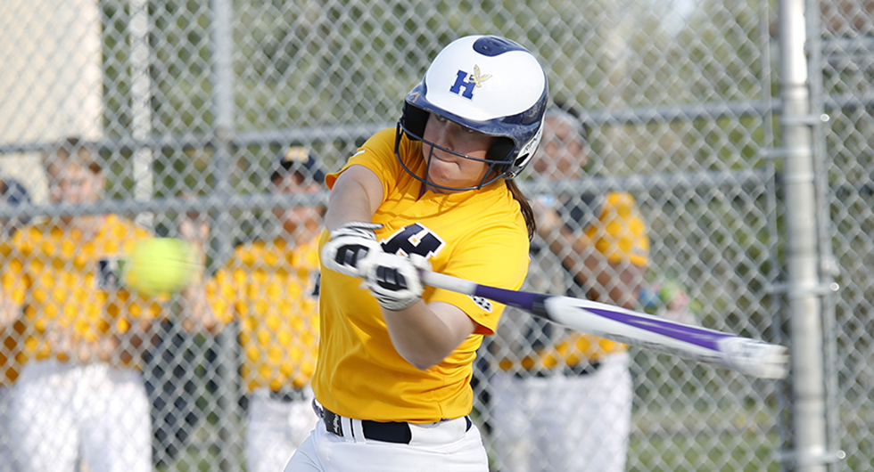HAWKS GAIN SPLIT IN SEASON OPENING TWIN BILL IN KITCHENER