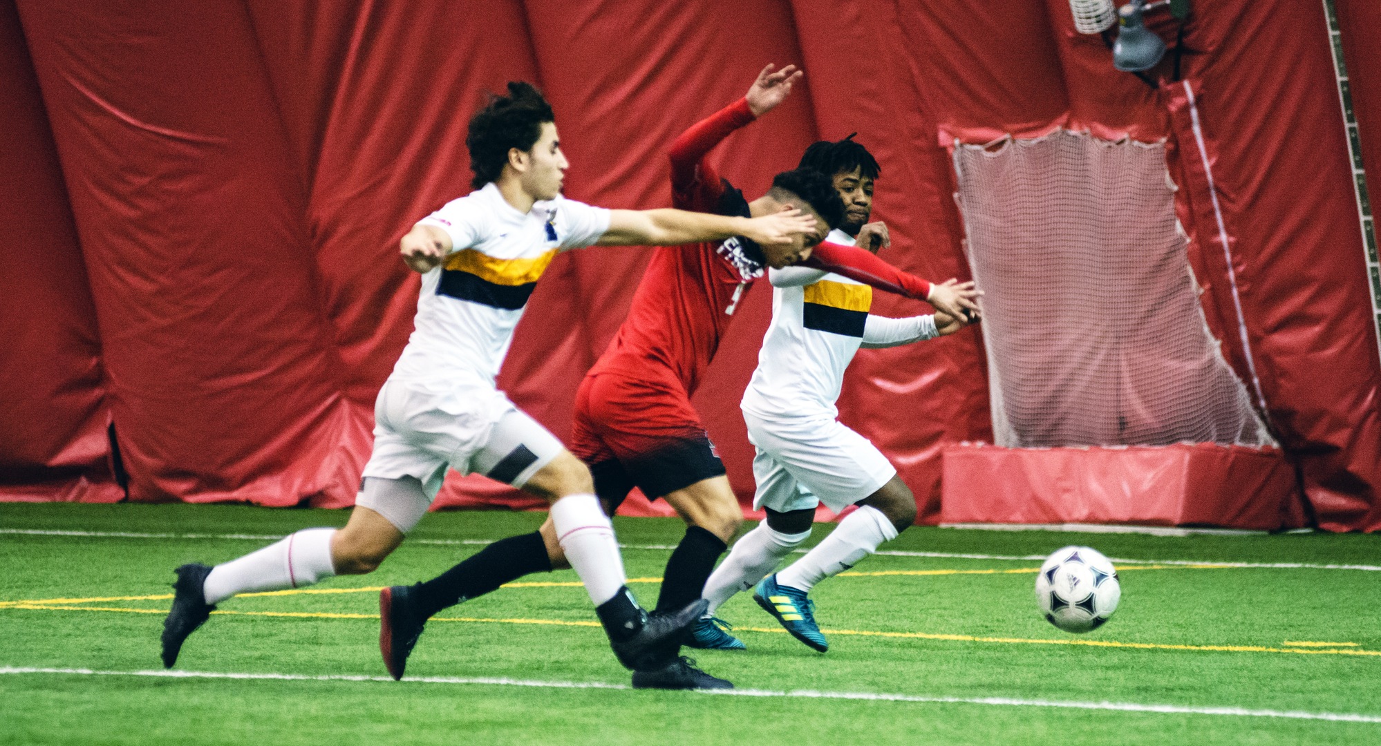 HAWKS ADVANCE TO SEMI-FINALS AS NUMBER 1 TEAM IN POOL