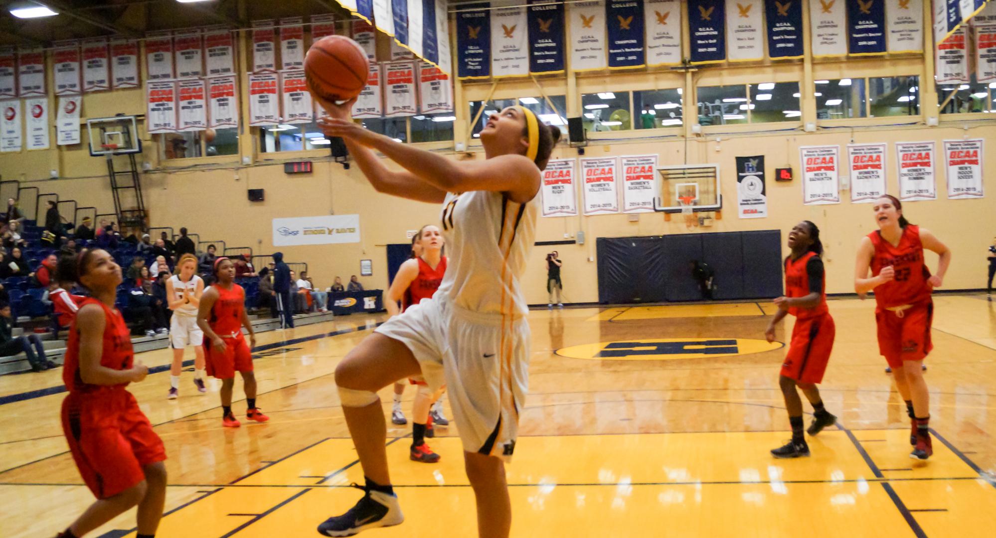 #2 HAWKS KNOCK OFF # 9 FANSHAWE IN BATTLE OF THE BIRDS