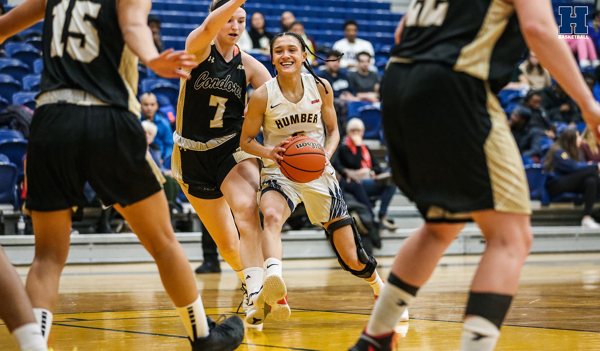 No. 3 Women's Basketball Concludes First Half Undefeated