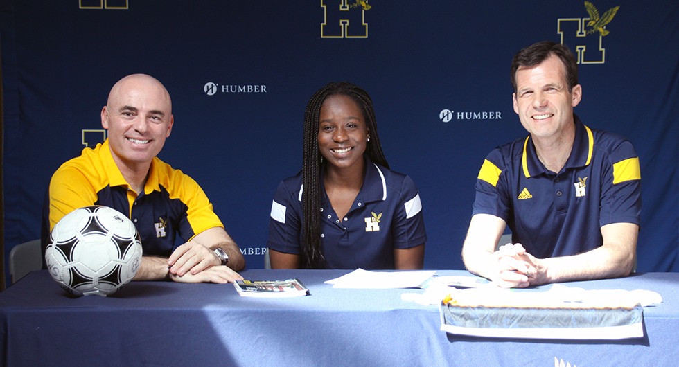 WOMEN'S SOCCER SIGNS TOP RECRUIT