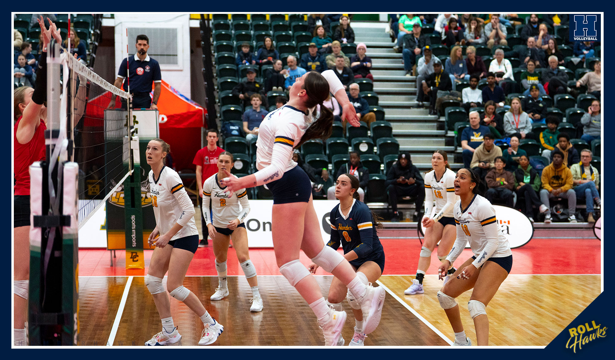 Straight set sweep for Women's Volleyball to open national tournament